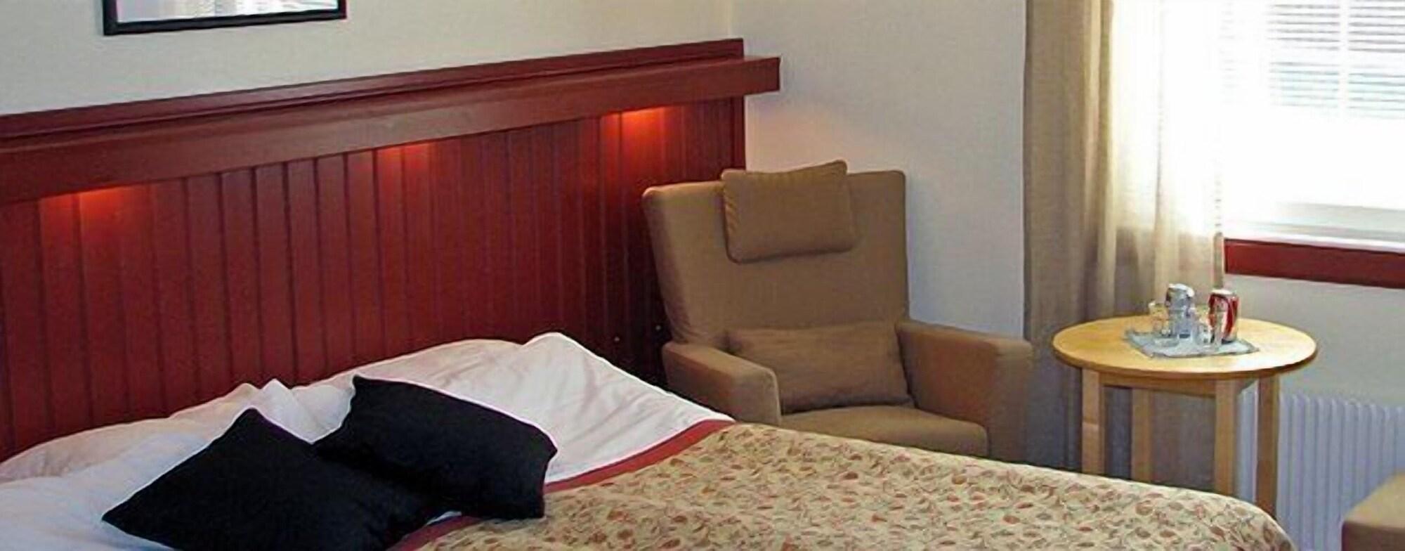 First Camp Moraparken Hotel מראה חיצוני תמונה