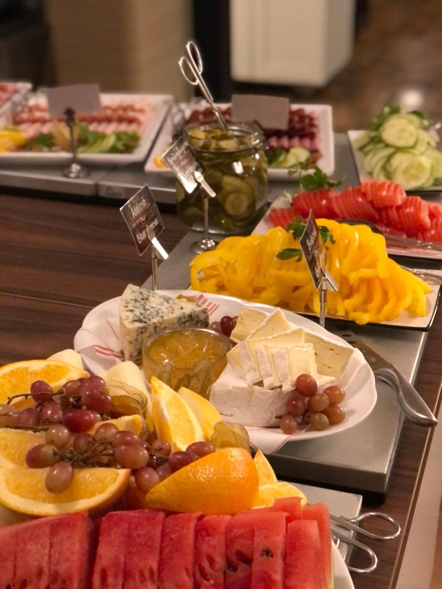 First Camp Moraparken Hotel מראה חיצוני תמונה